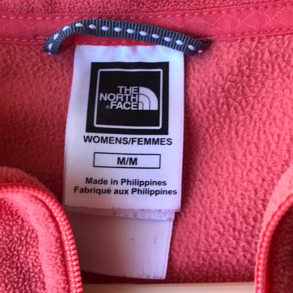 Cozy North Face pullover *RUNS SMALL* - Picture 3 of 3